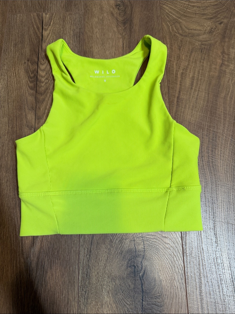 LIKE NEW WILO Neon Lime Ribbed Crop Tank SZ S